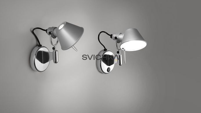 Настенный светильник Artemide Tolomeo A029250