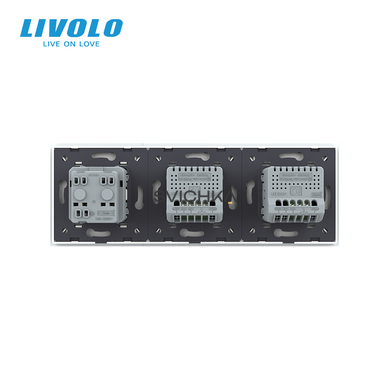 Сенсорный выключатель 3 сенсора 1 розетка Livolo
