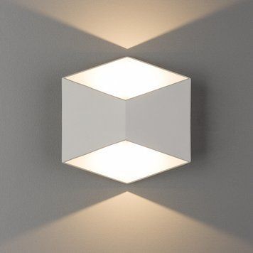 8143 Вуличний світильник Nowodvorski TRIANGLES LED CN, Білий